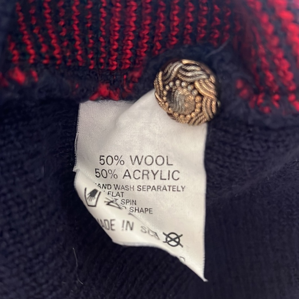 Pitlochry Wool Blend Cardigan Made in Scotland Navy Green Plaid Size Large - Picture 15 of 15